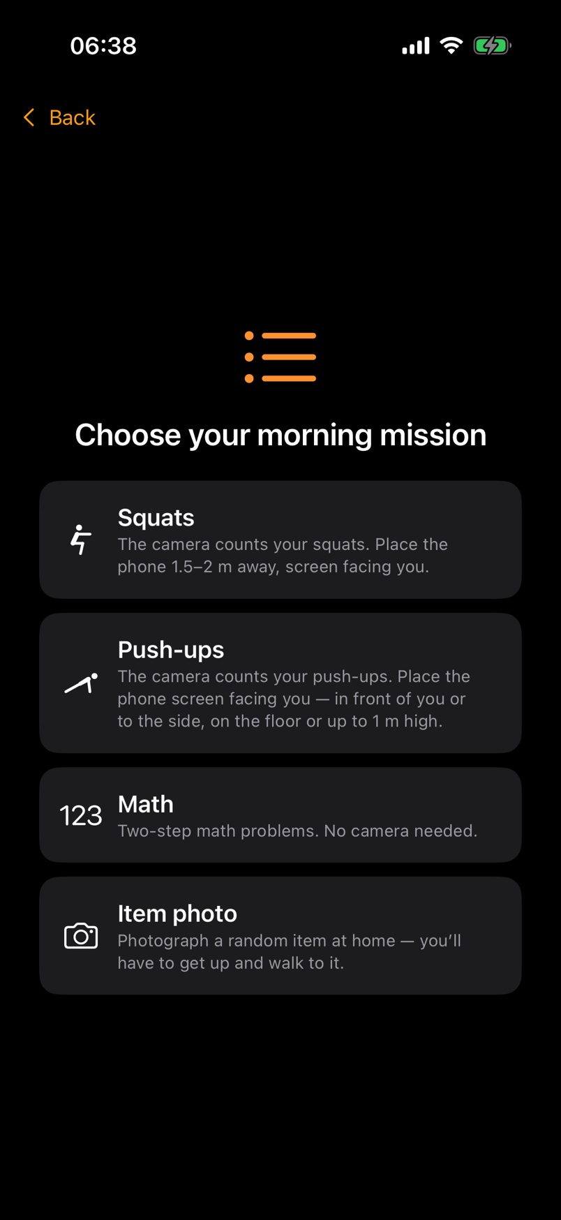 The “Choose your morning mission” screen in AlarmStreak: squats, push-ups, math or an item photo.
